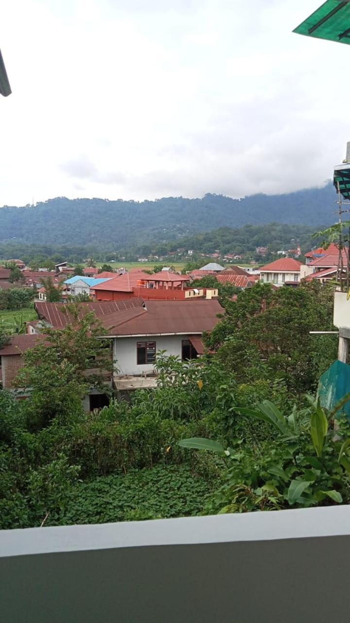 רנטפאו Toraja Sanggalangi Homestay מראה חיצוני תמונה